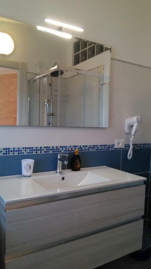 Viola Di Mare Rooms And Parking Termoli Ngoại thất bức ảnh